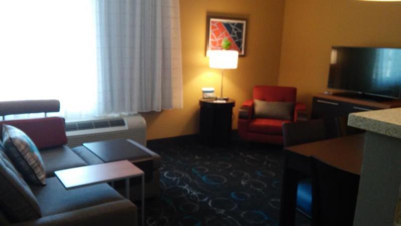 Towneplace Suites By Marriott Карлсбад Екстериор снимка