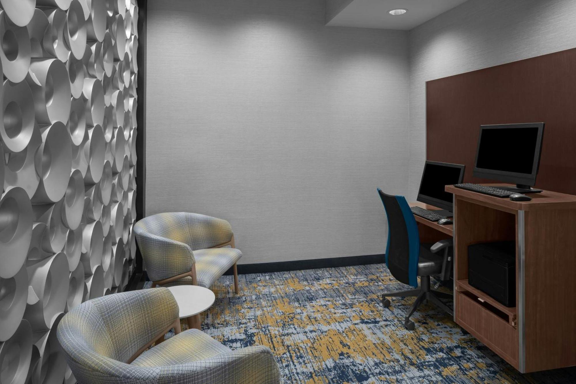 Towneplace Suites By Marriott Карлсбад Екстериор снимка