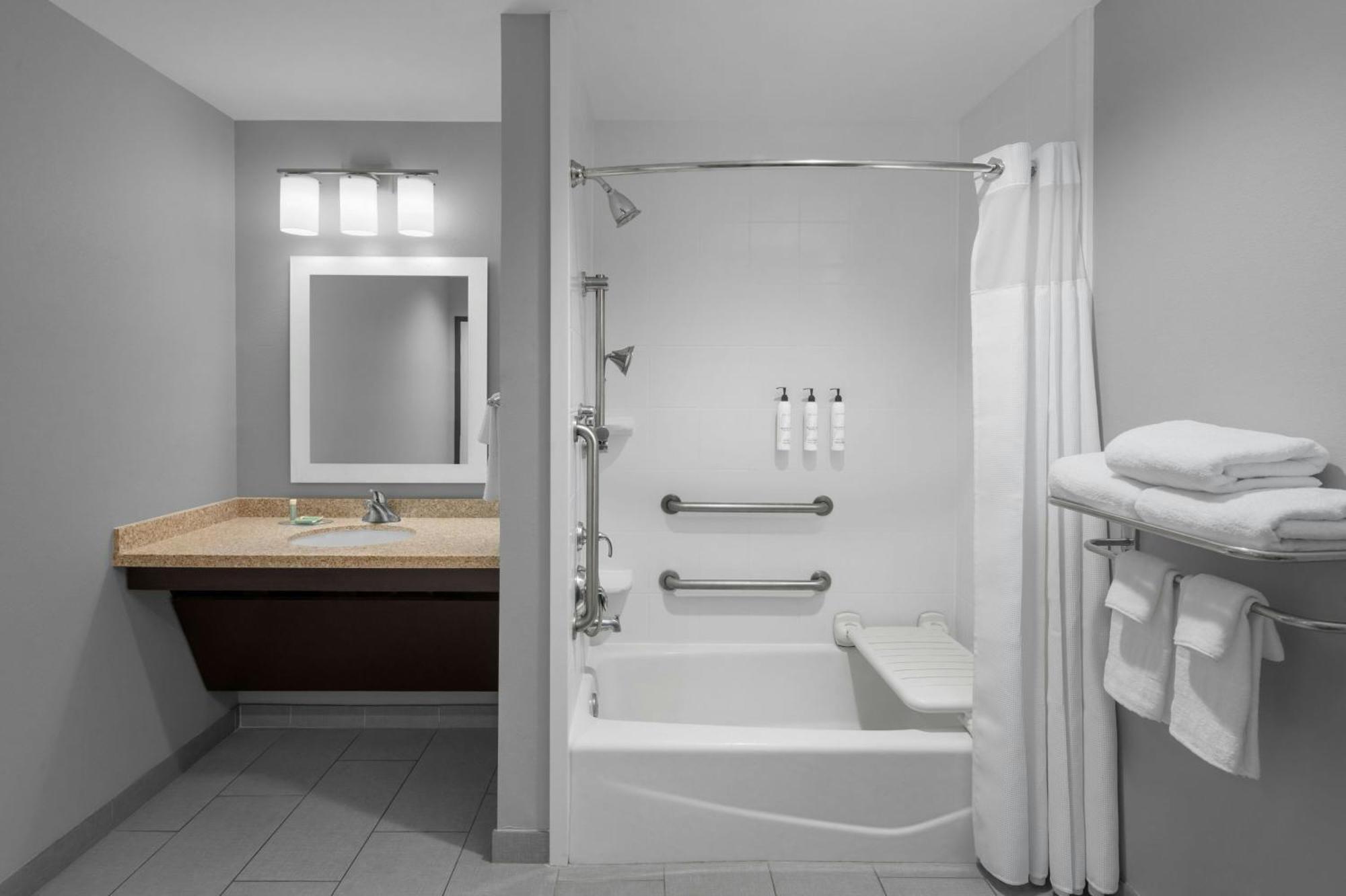 Towneplace Suites By Marriott Карлсбад Екстериор снимка